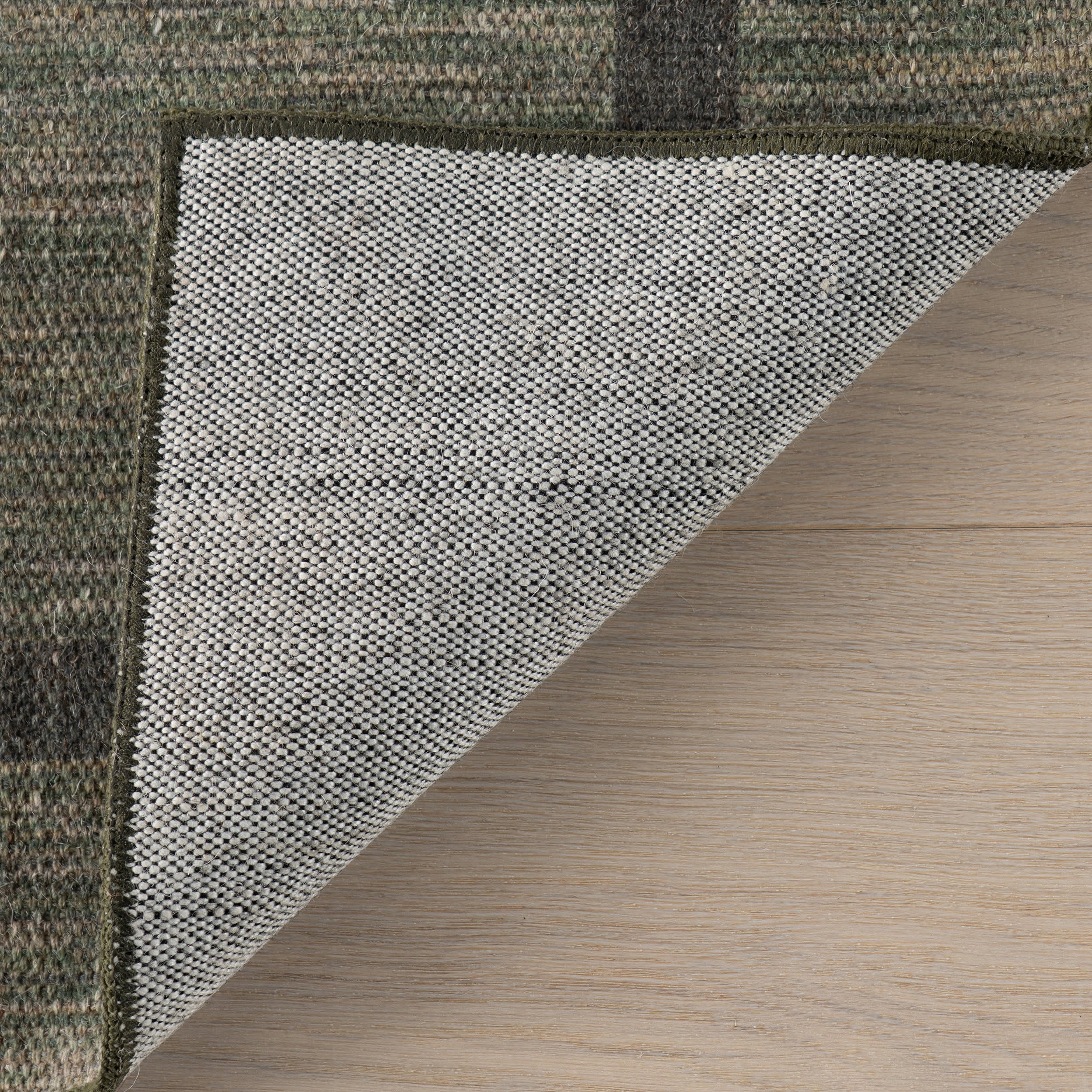 Hanover Bordered Washable Rug by Nate Berkus | Green - Image 4