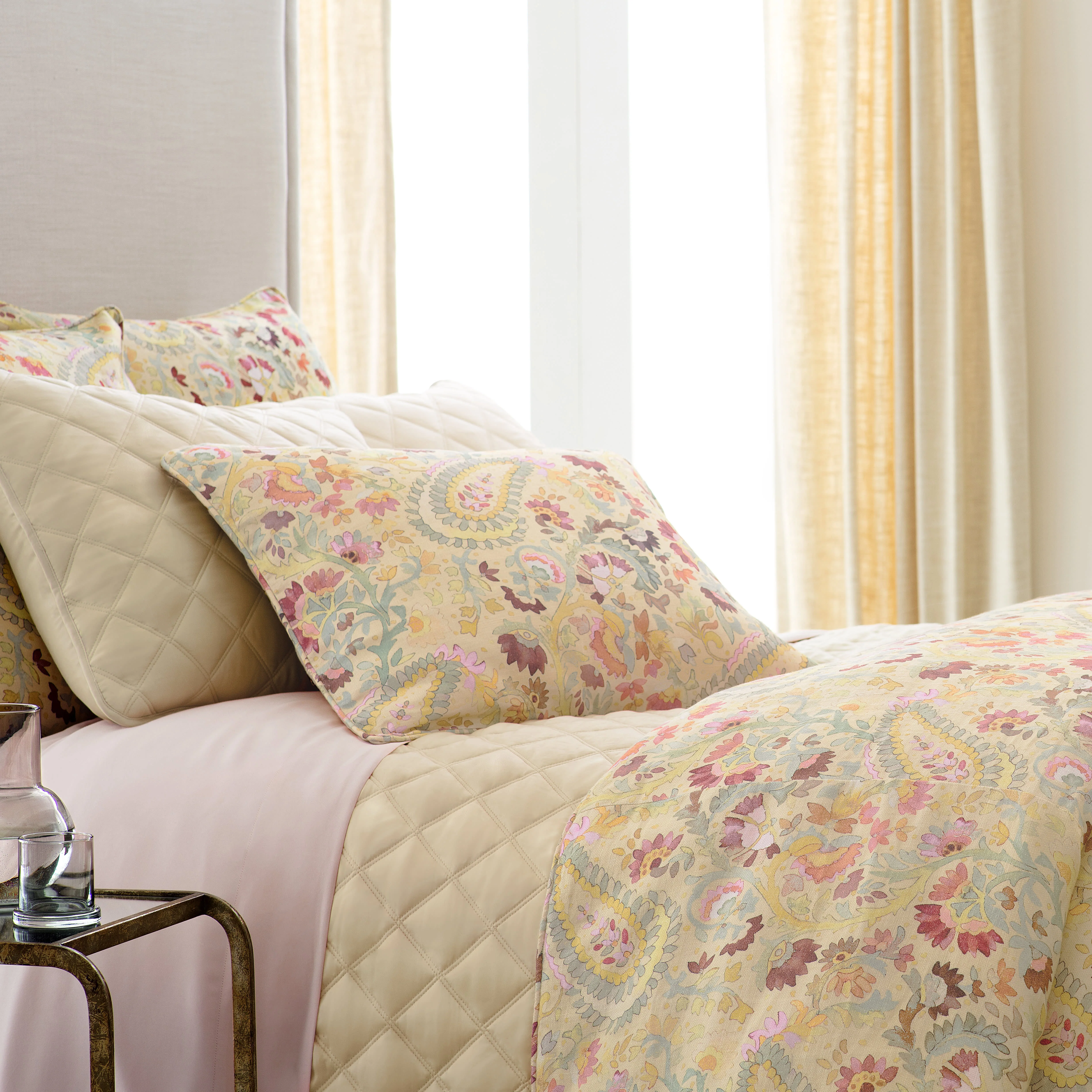 Ines Linen Duvet Cover | Multi - Image 4