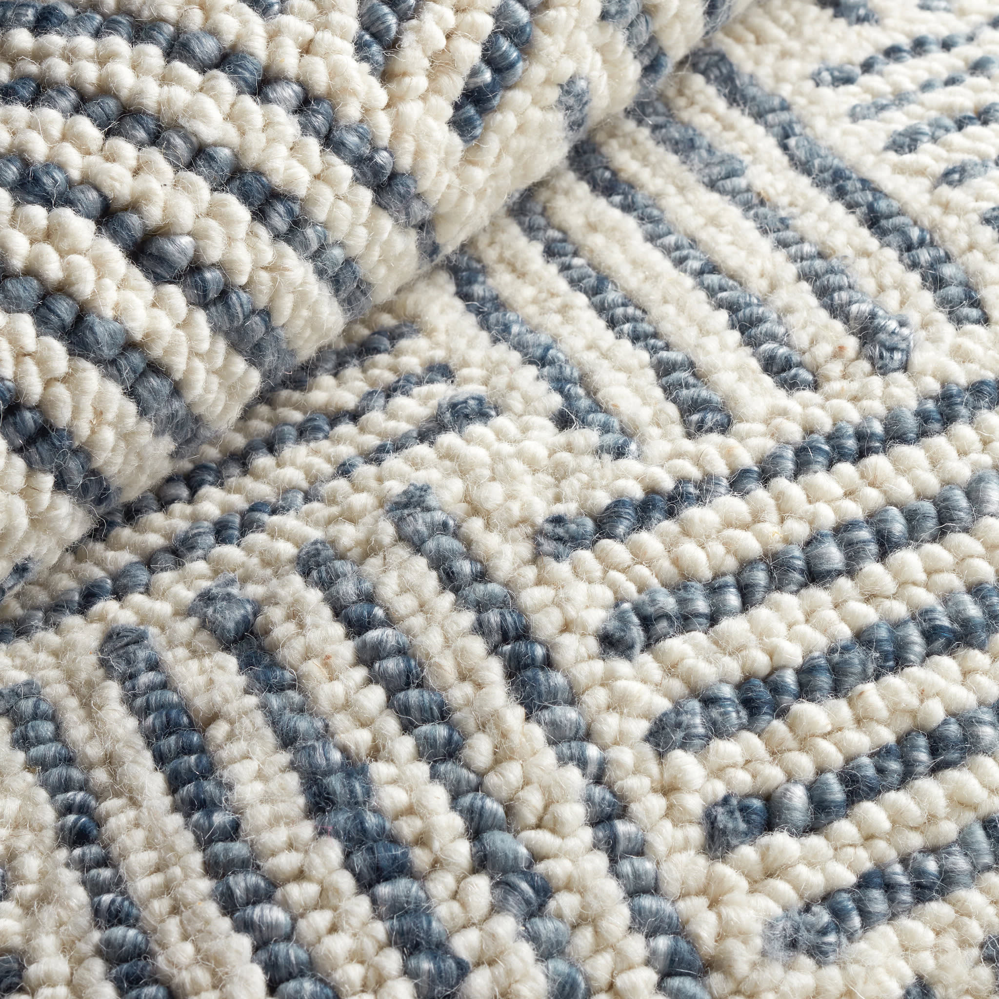 Layers Hand Hooked Wool Rug | Indigo - Image 5