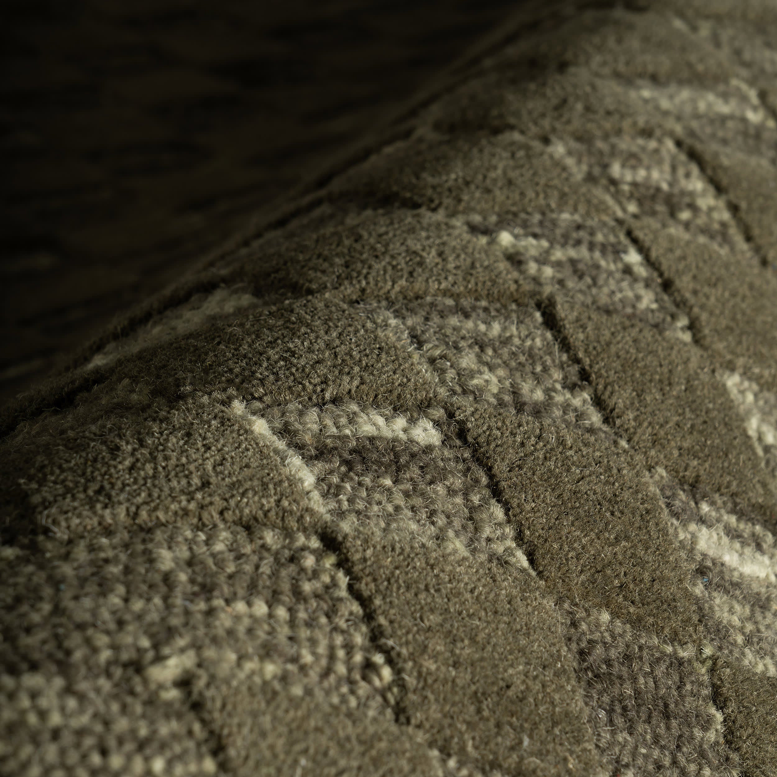 Linthea Modern Checkered Handmade Wool Rug | Green - Image 8