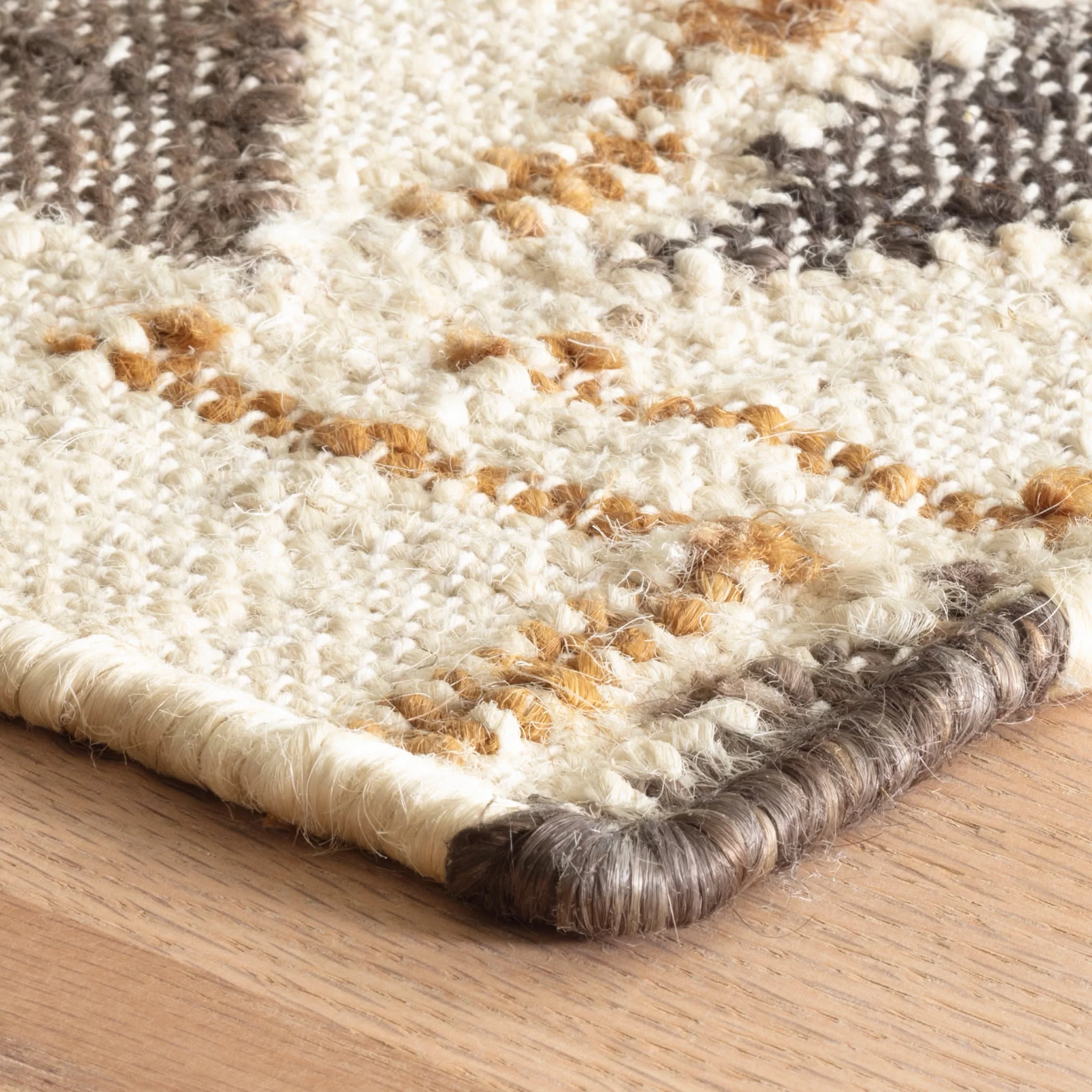 Loki Handwoven Jute Rug | Brown - Image 4