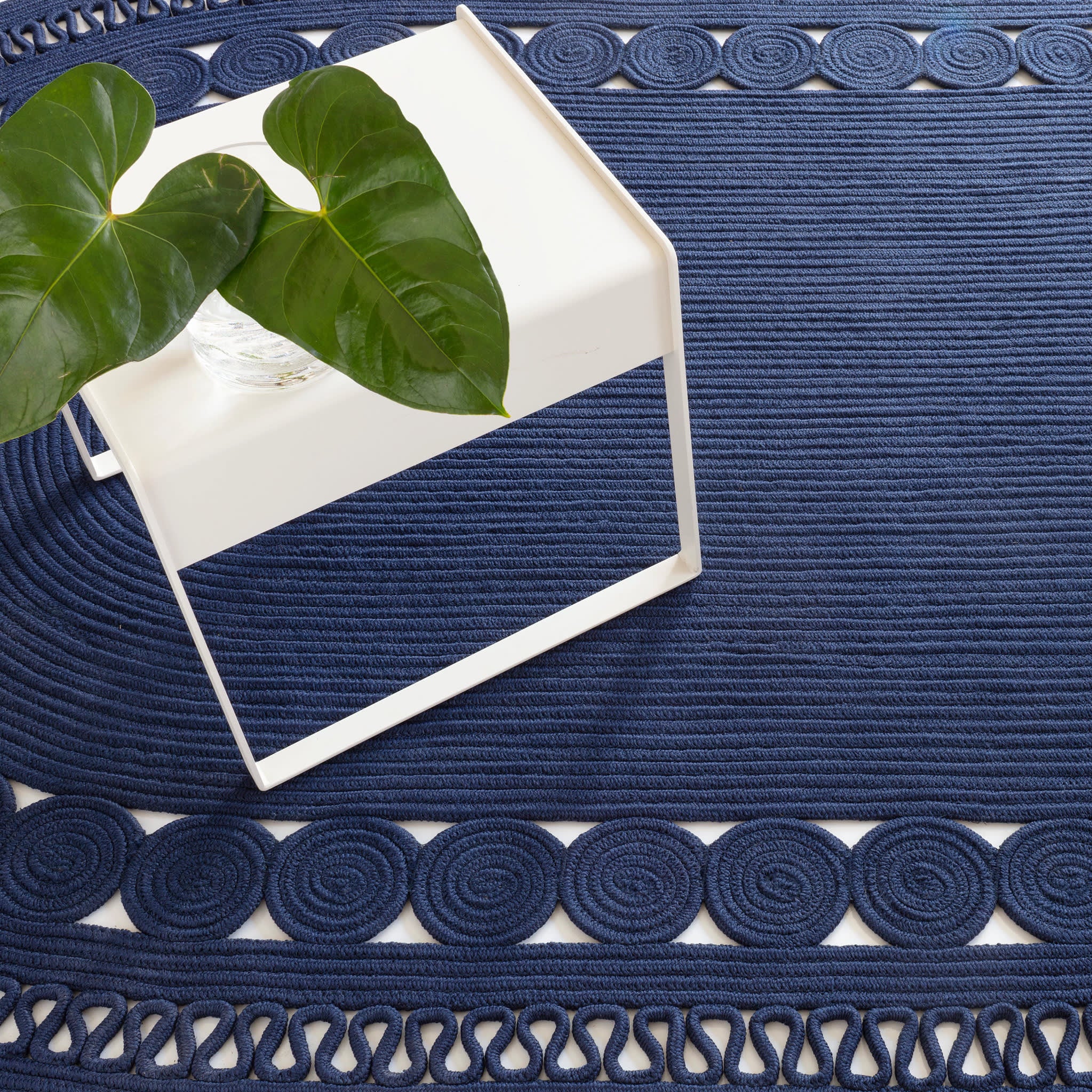 Reef Handwoven Indoor/Outdoor Oval Rug | Navy - Image 3