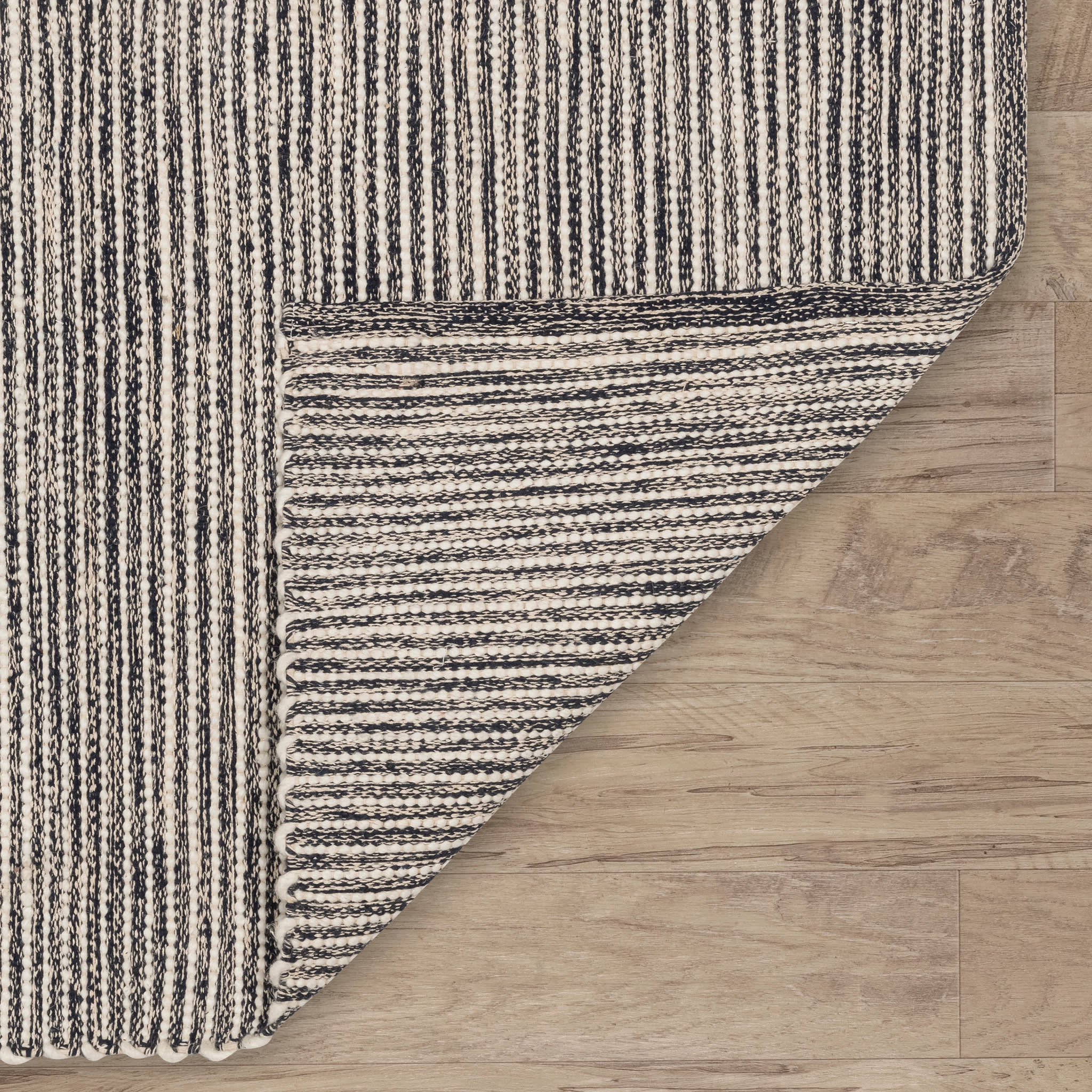 Solid Handwoven Handwoven Indoor/Outdoor Rug | Grey - Image 6